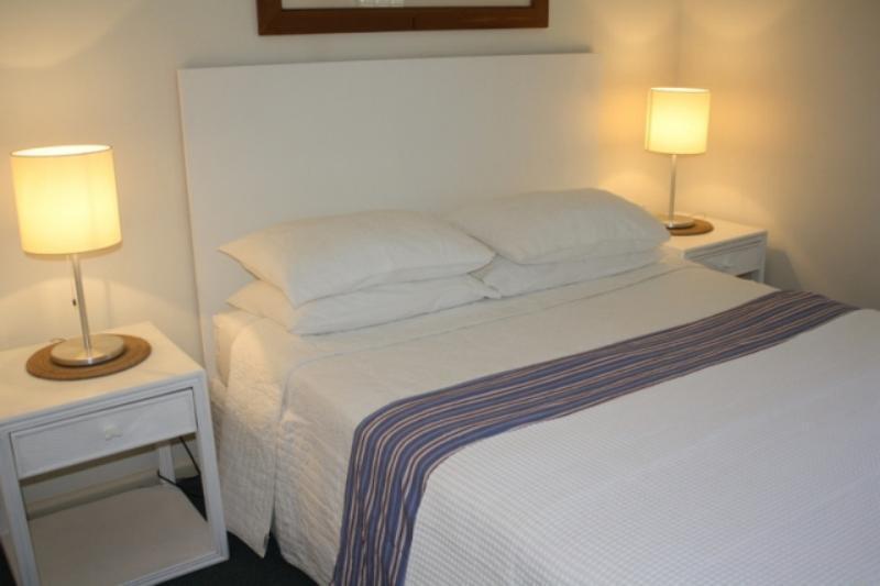 Cossies By The Sea Apart otel Byron Bay Dış mekan fotoğraf